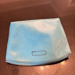 Hobo International Keep